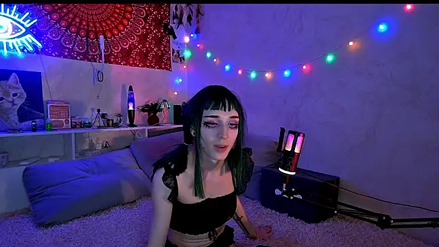 whoalexxa online show from October 25, 7:54 pm