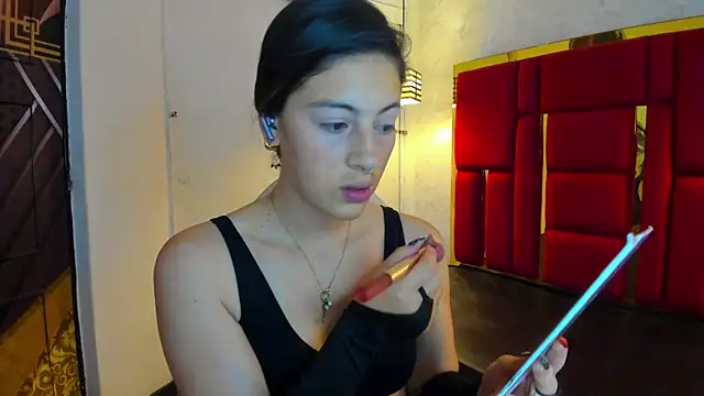 moon winy online show from November 12, 11:52 am