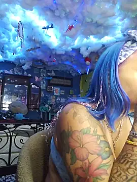 Sweetsugar22678 online show from August 4, 12:44 pm