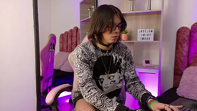 Lullaby Charade online show from December 19, 12:19 pm