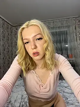 AlexandraXKitty online show from February 12, 12:23 am