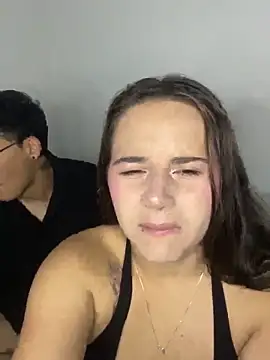 violetjack online show from April 4, 7:51 am