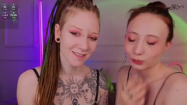 GlennaBesemer online show from November 22, 1:41 am