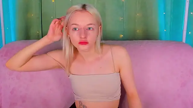 AlessaKiss online show from May 31, 8:42 am