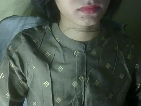 Shezi N online show from April 28, 1:37 pm