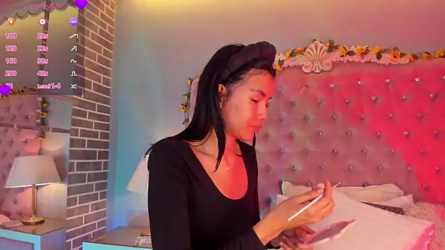 TanyaBello online show from May 12, 5:05 am