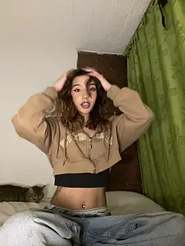 MiaaCute- online show from May 19, 11:01 pm