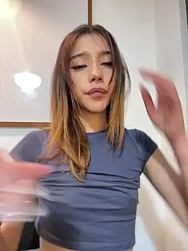 MiaaCute- online show from May 5, 8:56 pm