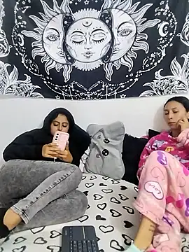 emily n abby online show from May 15, 3:59 pm