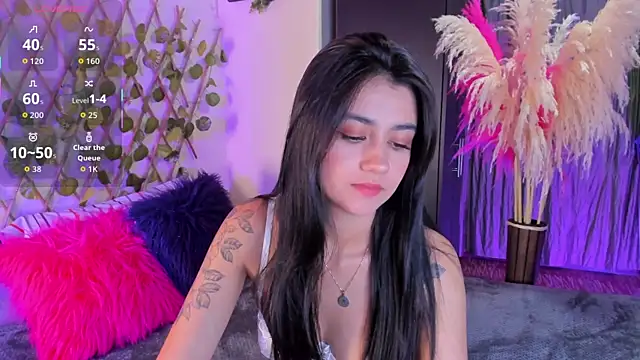 maddysonn 222 online show from December 21, 10:03 pm