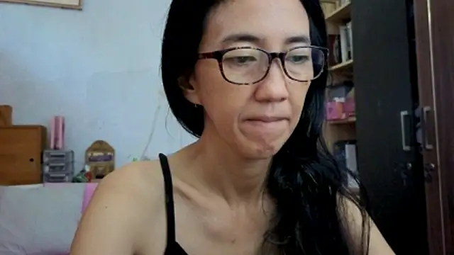 princessD077 online show from February 20, 4:22 am