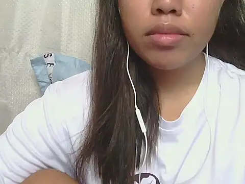 ChubbyButty online show from April 4, 3:27 am