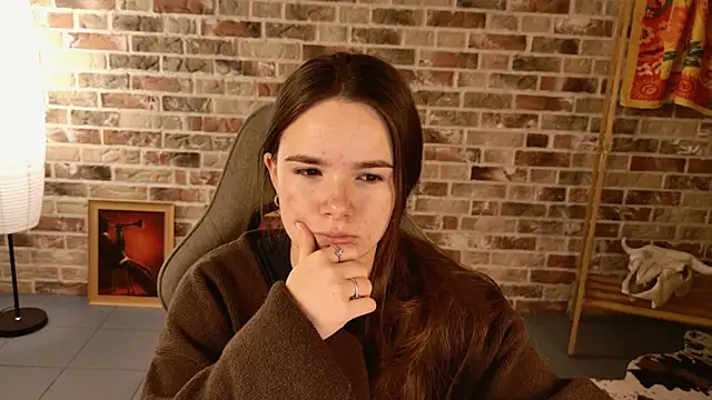 May Bloom online show from December 16, 5:02 am