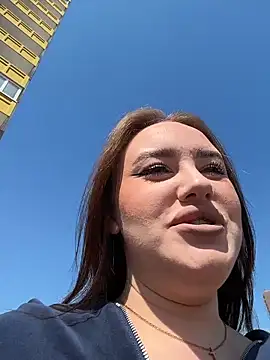 KiraSunshine online show from May 20, 4:09 am