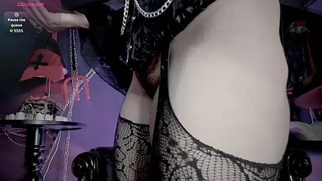 Navier   online show from March 2, 10:59 pm