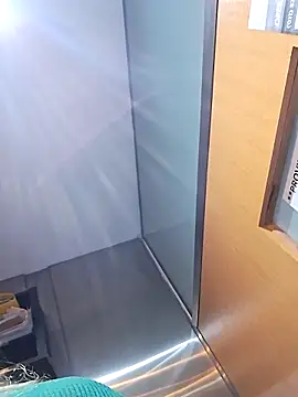 JennyInVegas online show from April 7, 5:04 pm