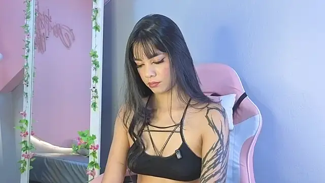 lulu wonder online show from May 11, 8:06 pm