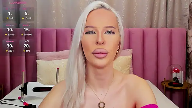 KailaCrystall online show from December 17, 2:17 am