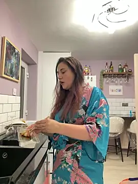 Snapshot of YourFrenchFeliciexo chatting on October 24, 8:27 pm YourFrenchFeliciexo online show from October 24, 8:27 pm