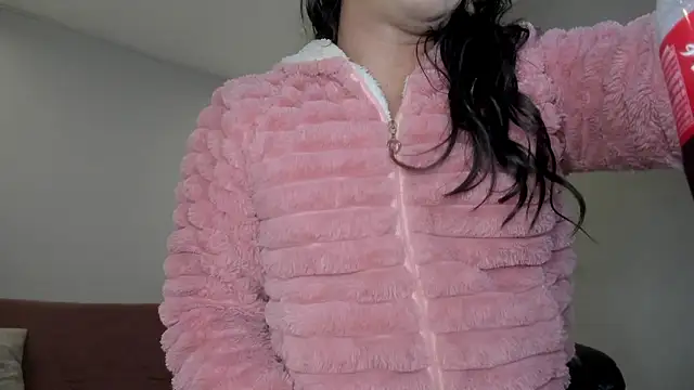 stefy bratz online show from February 1, 12:20 am