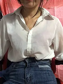 Kylie beem online show from November 5, 7:35 am