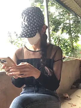 Kylie beem online show from March 4, 2:40 am