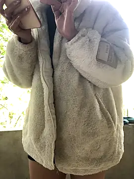 Kylie beem online show from December 15, 3:12 am