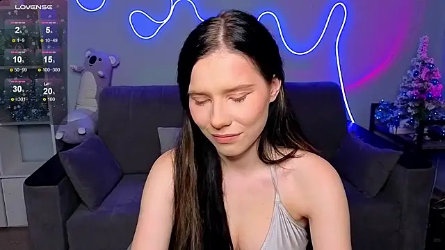 Mell Hyees online show from January 9, 5:17 pm