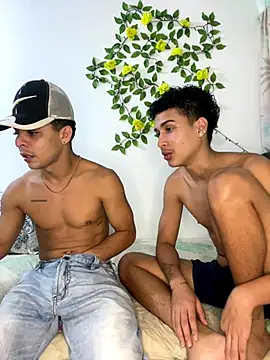 adan jp online show from December 19, 7:39 pm