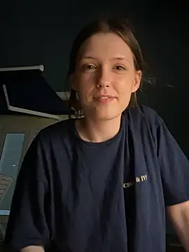 Thedeepwebcutie online show from May 13, 3:34 am