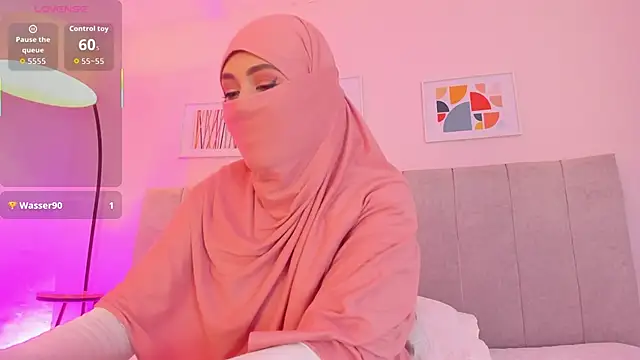 fatiima  online show from November 13, 7:24 pm