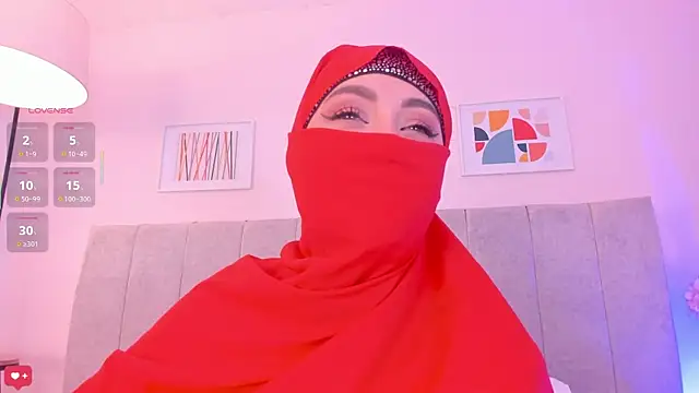 fatiima  online show from May 5, 7:06 pm