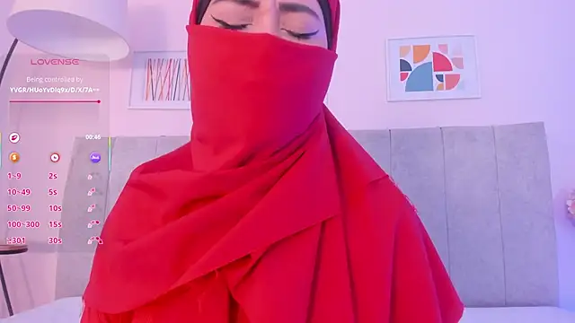 fatiima  online show from May 8, 7:38 pm