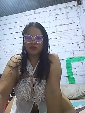 celeste122595 online show from July 7, 3:42 am