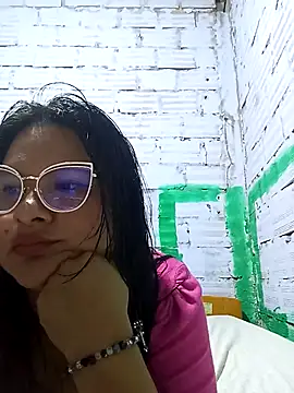 celeste122595 online show from May 14, 2:39 am