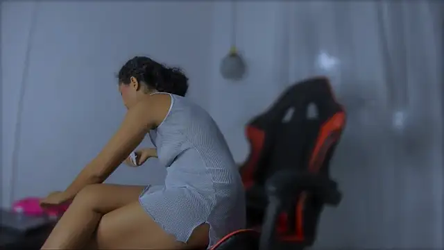 brownvelvet online show from October 29, 6:54 pm