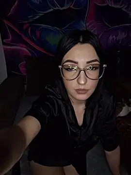 AlleAllexy online show from November 23, 10:00 pm