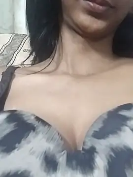 Aaliya BigBoobs 1 online show from December 3, 11:45 am