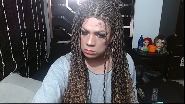 talianha online show from November 11, 8:06 pm