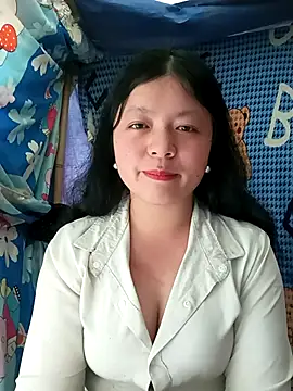 lisa-bae00 online show from March 16, 5:44 am