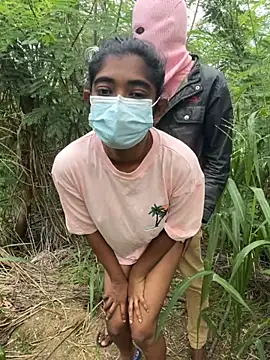 couplesexroom online show from November 8, 5:01 am