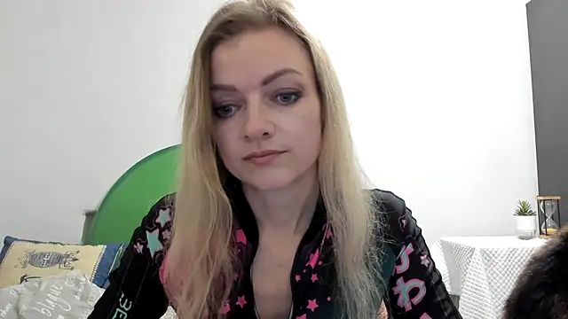 Salionne online show from March 22, 6:58 pm