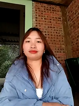 sowbibi online show from December 18, 2:49 am