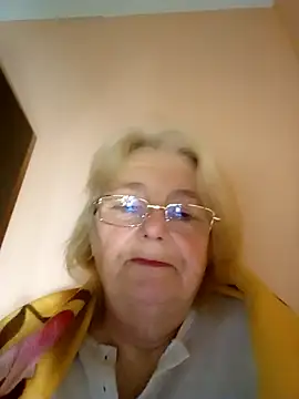 AmyLove353 online show from February 4, 3:31 am