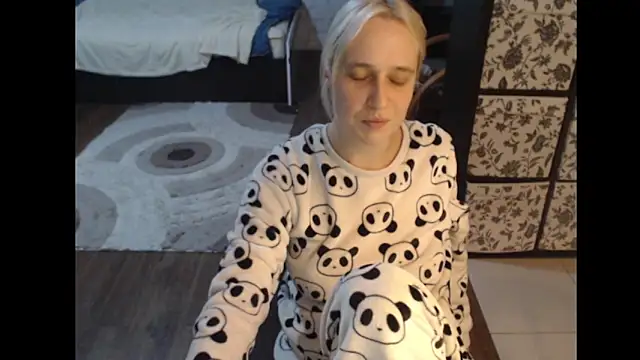 Lucky-Sweet Bb online show from October 27, 6:46 pm