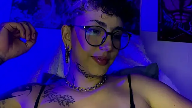 Abby Evanns1 online show from December 5, 3:39 am