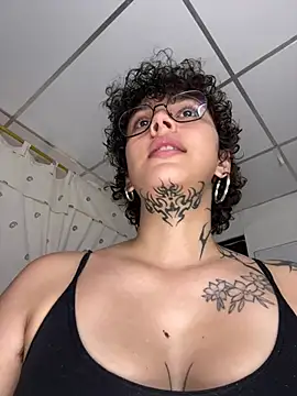 Abby Evanns1 online show from June 20, 4:32 pm