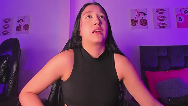 kittymonroe1 online show from May 23, 6:17 pm
