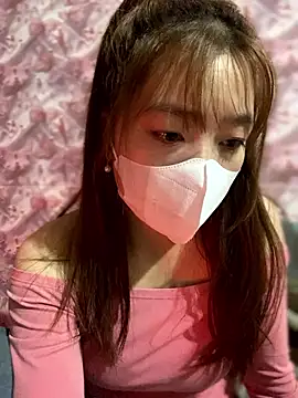 kitty-20x online show from January 6, 6:33 pm