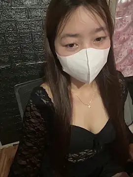 kitty-20x online show from May 24, 3:33 pm